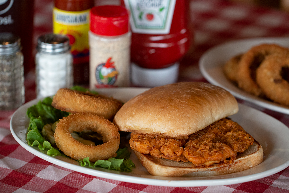 Strouds Express & Catering | restaurant | 1736 NW Chipman Rd, Lees Summit, MO 64081, USA | 8166000820 OR +1 816-600-0820