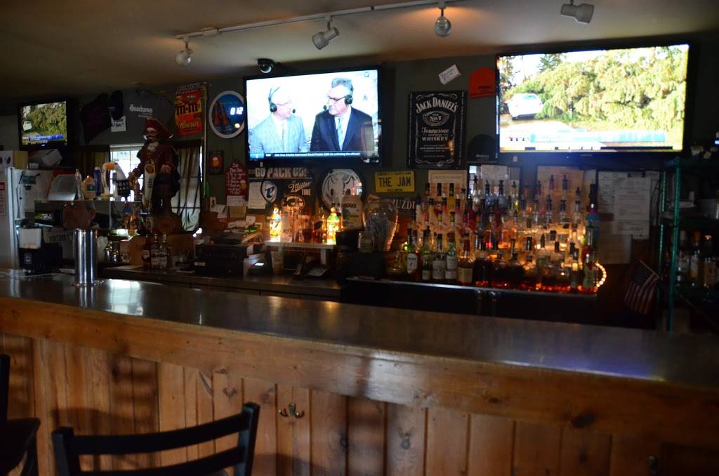 Buzdums Pub | restaurant | W188N10515 Maple Rd, Germantown, WI 53022, USA | 2622514727 OR +1 262-251-4727