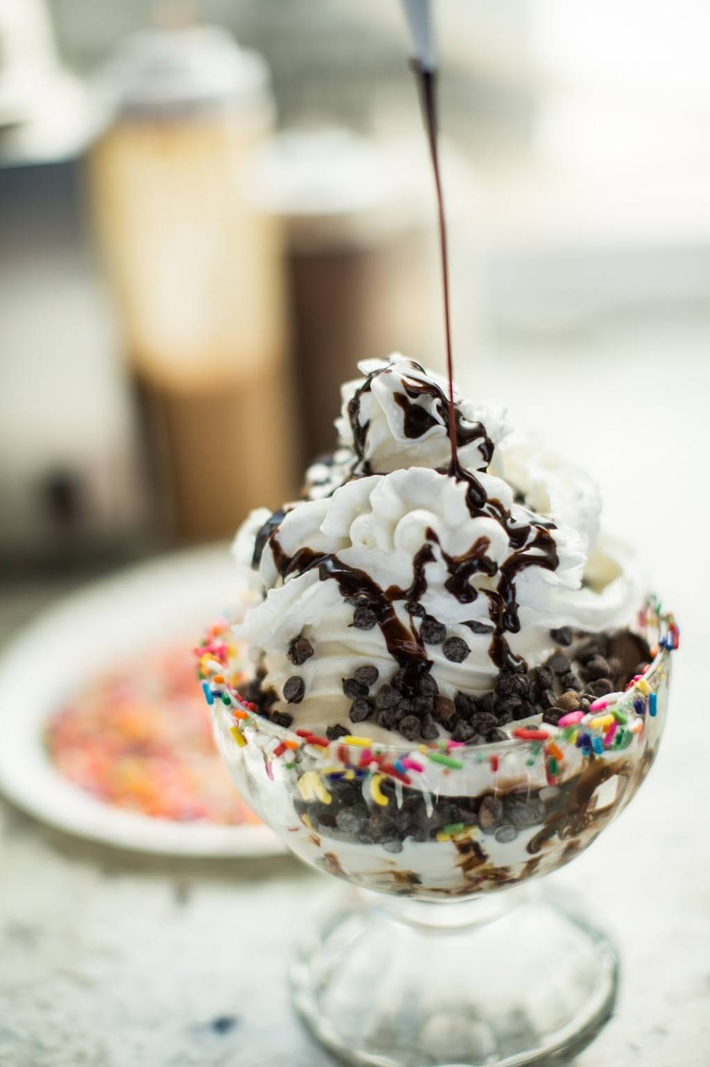 Pizza Shop | restaurant | 27 Water St, Newburgh, NY 12550, USA | 8455657467 OR +1 845-565-7467