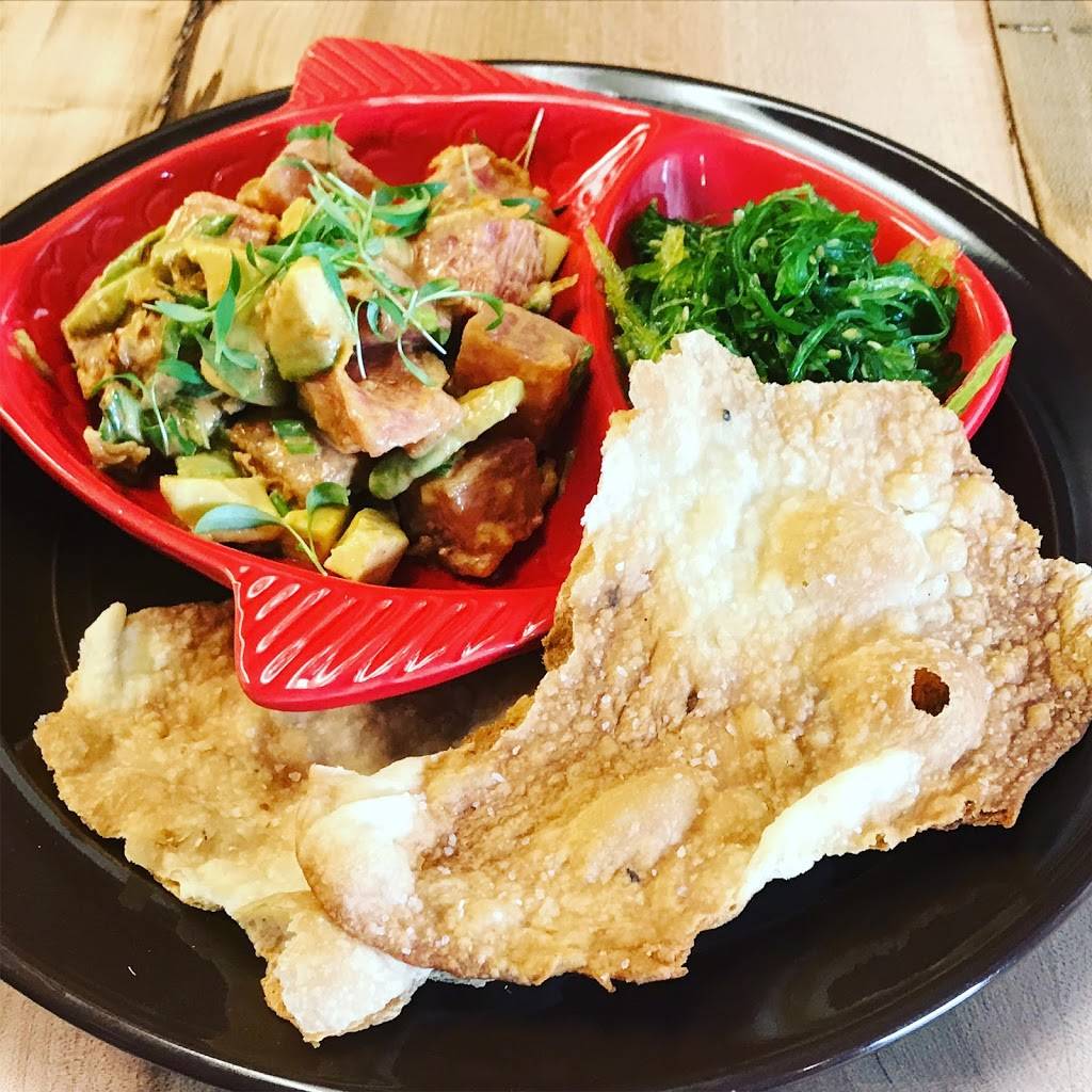 SALT FISH RESTAURANT AND BAR | restaurant | 718 N Lake Park Blvd, Carolina Beach, NC 28428, USA | 9107071225 OR +1 910-707-1225