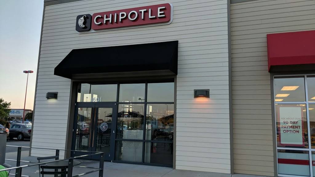 Chipotle Mexican Grill | restaurant | 1601 N State Rte 50, Bourbonnais, IL 60914, USA | 8159323225 OR +1 815-932-3225