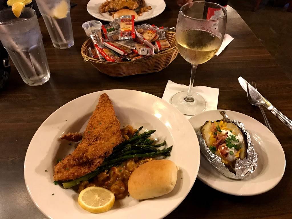 Steamboat Warehouse Restaurant | restaurant | 525 N Main St, Washington, LA 70589, USA | 3378267227 OR +1 337-826-7227