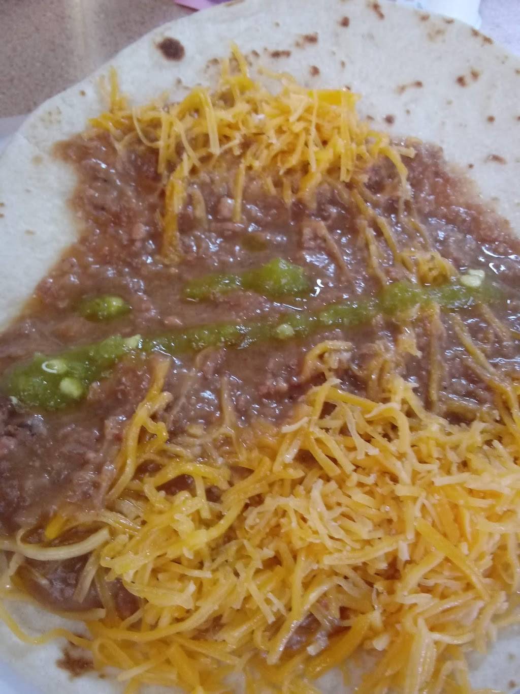 El Azteca Restaurant | restaurant | 2800 Guadalupe St, San Antonio, TX 78207, USA | 2104325044 OR +1 210-432-5044