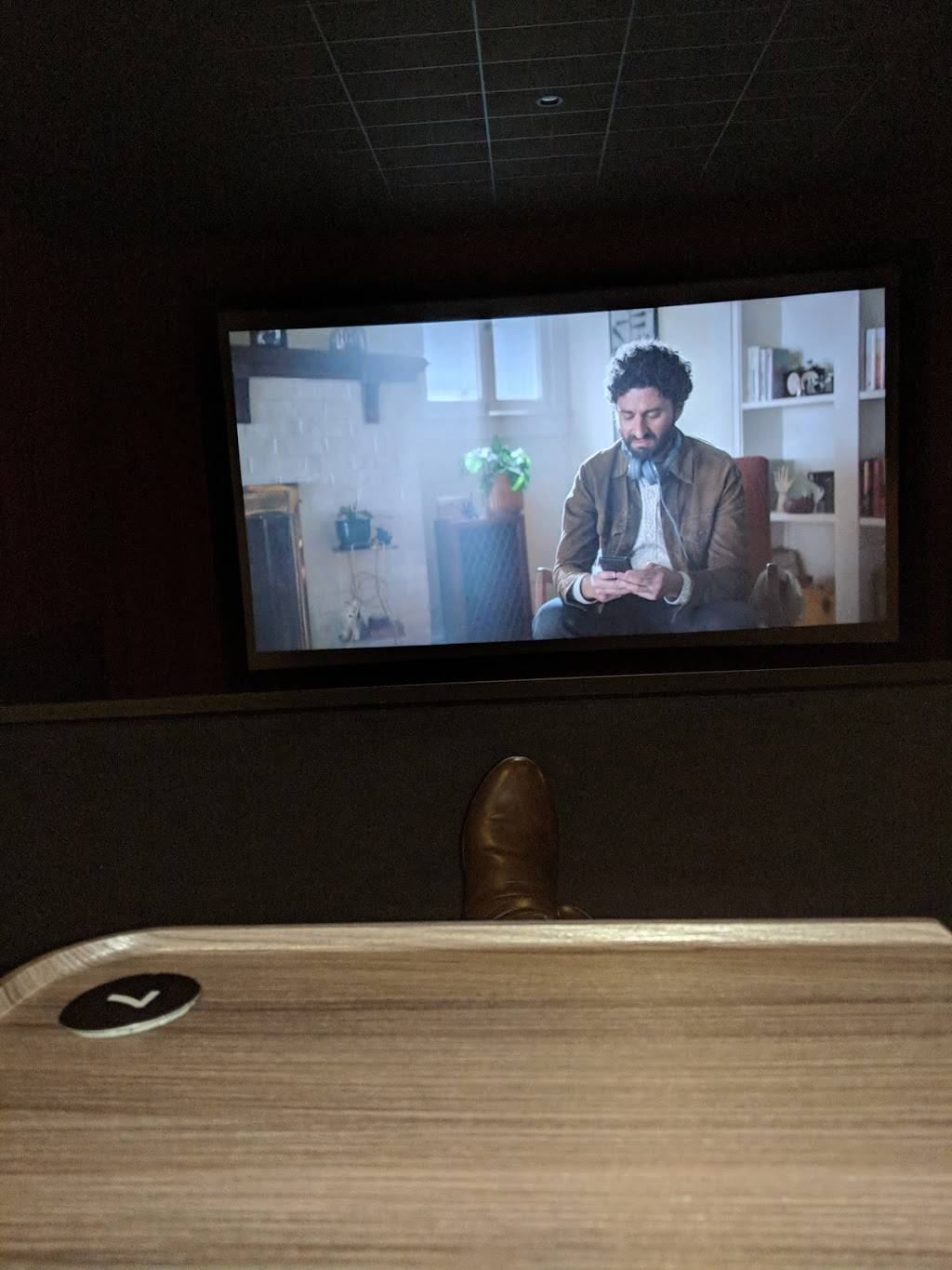 Century 20 Oakridge and XD | meal takeaway | 925 Blossom Hill Rd Ste 2000, San Jose, CA 95123, USA | 4082257340 OR +1 408-225-7340