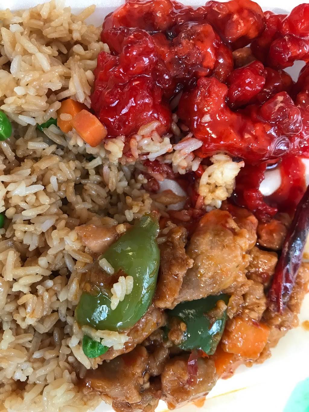 Ruby Thai Kitchen | restaurant | 447 Great Mall Dr, Milpitas, CA 95035, USA | 4089468693 OR +1 408-946-8693