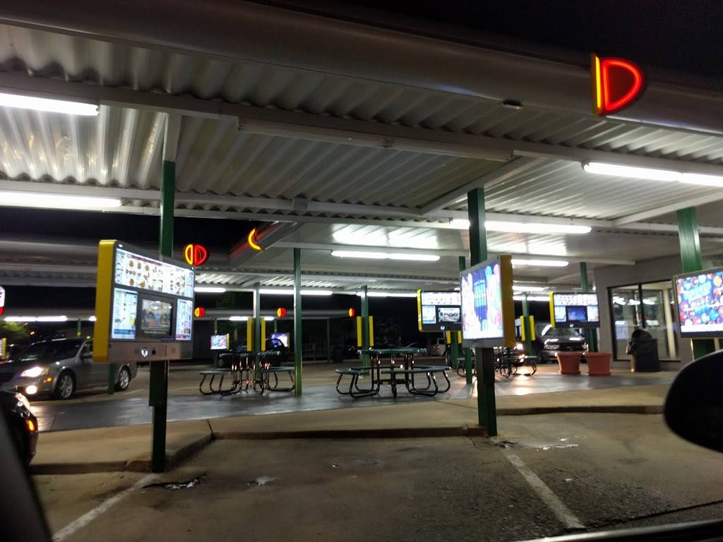 Sonic Drive-In | restaurant | 1311 NW Broad St, Murfreesboro, TN 37129, USA | 6158955656 OR +1 615-895-5656