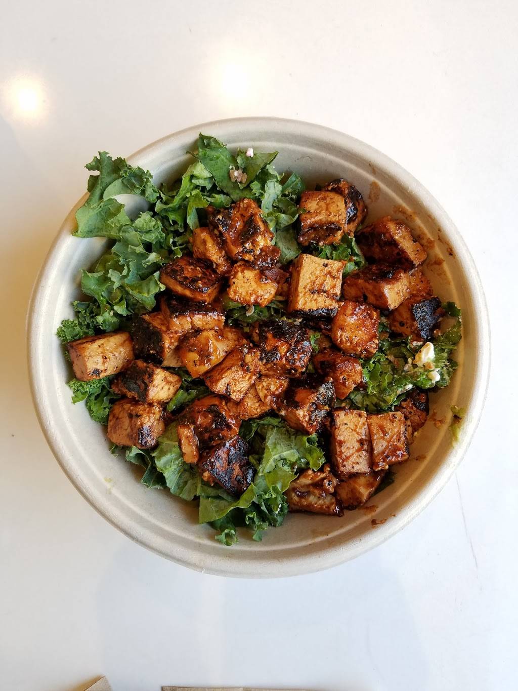 Roots Natural Kitchen | restaurant | 129 E Main St, Newark, DE 19711, USA | 3022732620 OR +1 302-273-2620