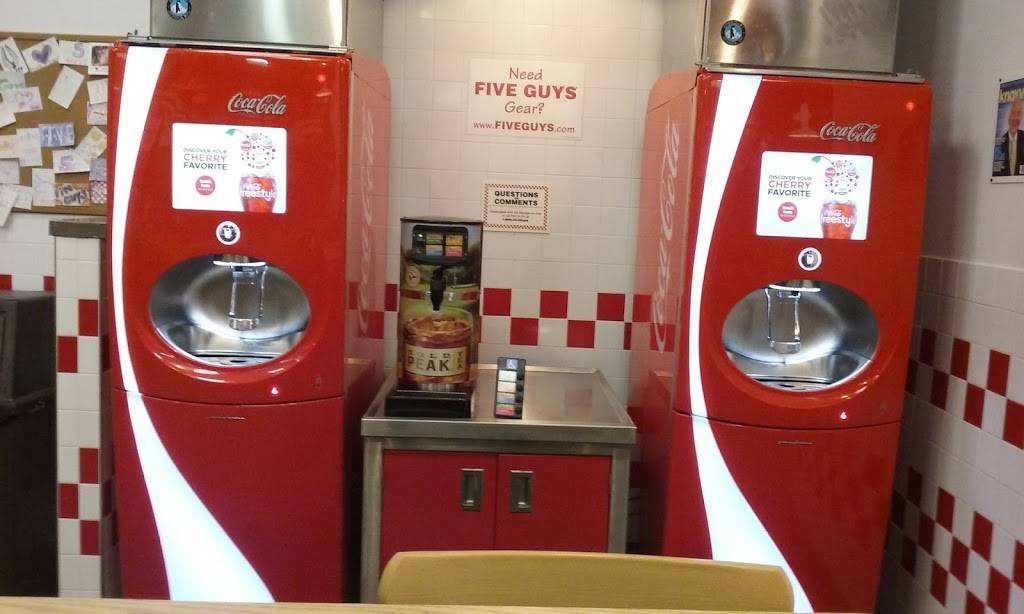 Five Guys | meal takeaway | 1101 Pacific Ave, Santa Cruz, CA 95060, USA | 8316008541 OR +1 831-600-8541