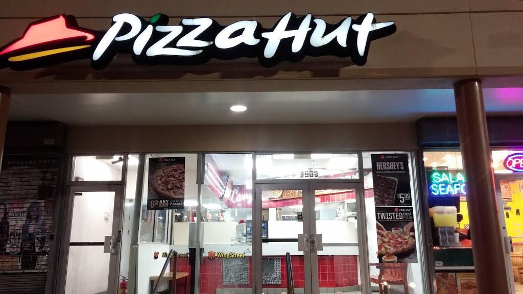 Pizza Hut | restaurant | 7009 Martin Luther King Jr Hwy B10, Landover, MD 20785, USA | 3017732300 OR +1 301-773-2300