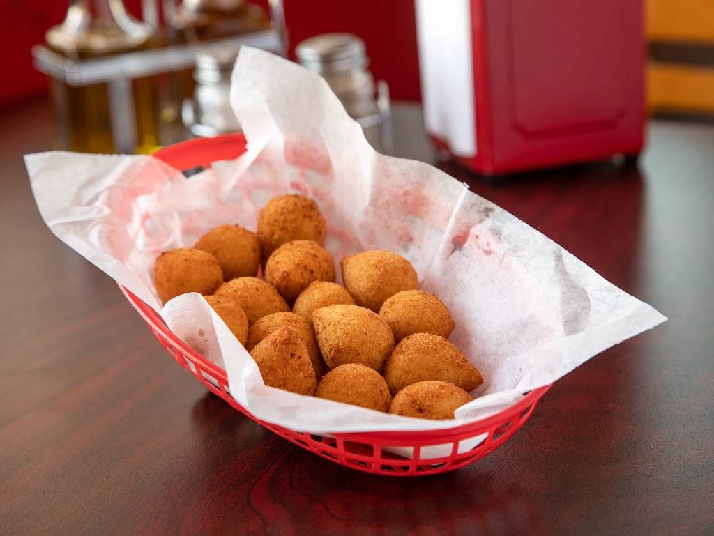 Salgabom Snacks | restaurant | 358 Shrewsbury St, Worcester, MA 01604, USA | 5089268640 OR +1 508-926-8640