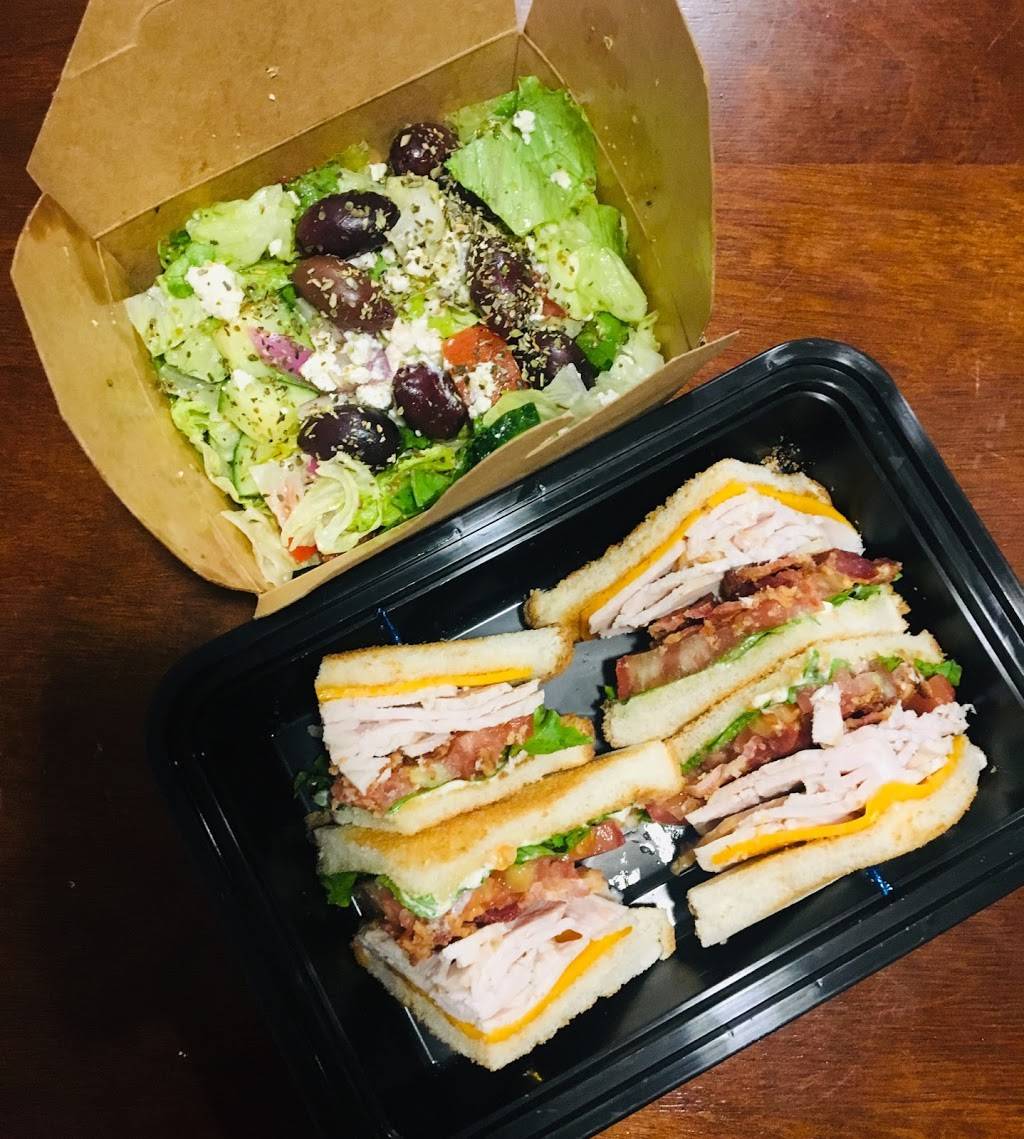 ANGELAS TAKEAWAY FOOD COMPANY | meal takeaway | 45 Broadway, Tillsonburg, ON N4G 3P4, Canada | 5196883111 OR +1 519-688-3111