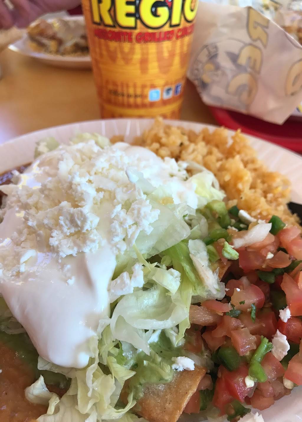 Pollo Regio | restaurant | 107 NW 28th St, Fort Worth, TX 76164, USA | 8176244444 OR +1 817-624-4444