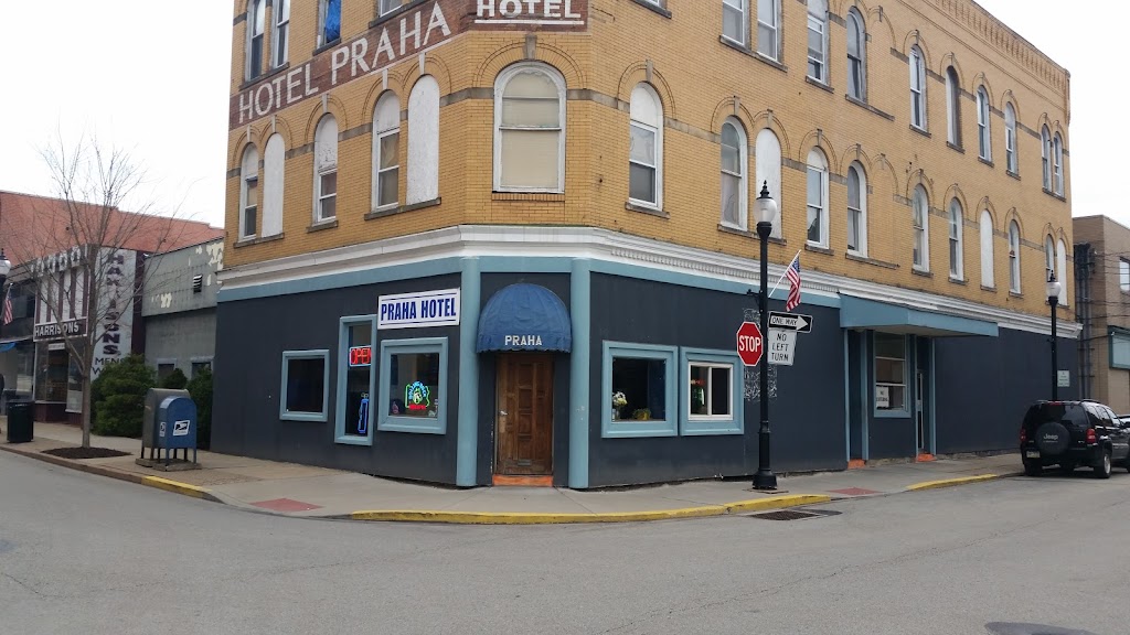Praha Hotel | restaurant | 400 Corbet St, Tarentum, PA 15084, USA | 7242242112 OR +1 724-224-2112