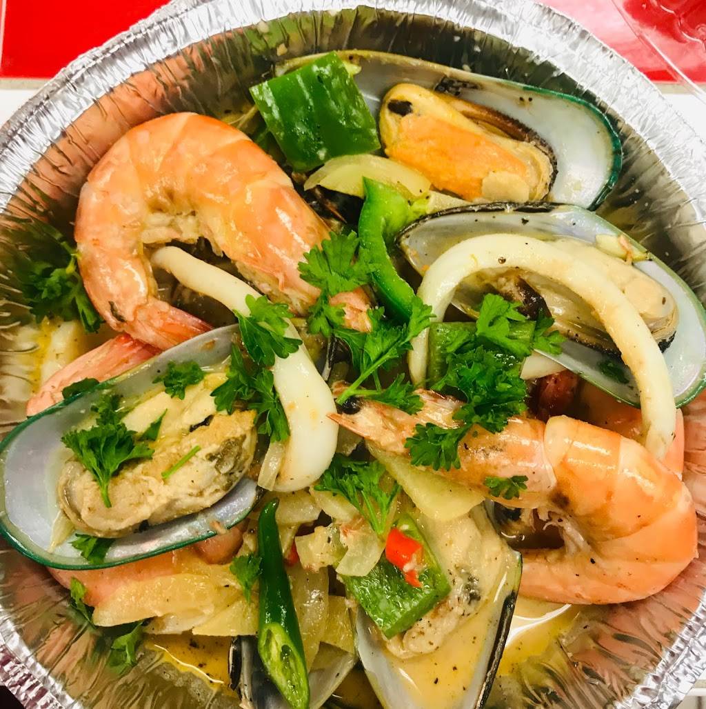 HANG-OUTS | restaurant | 1708 Eglinton Ave W, York, ON M6E 2H5, Canada | 4168439841 OR +1 416-843-9841