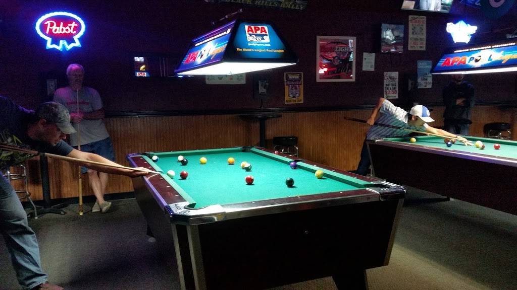 Sunset Billiards | night club | 1215 W Crawford St, Salina, KS 67401, USA | 7858269992 OR +1 785-826-9992