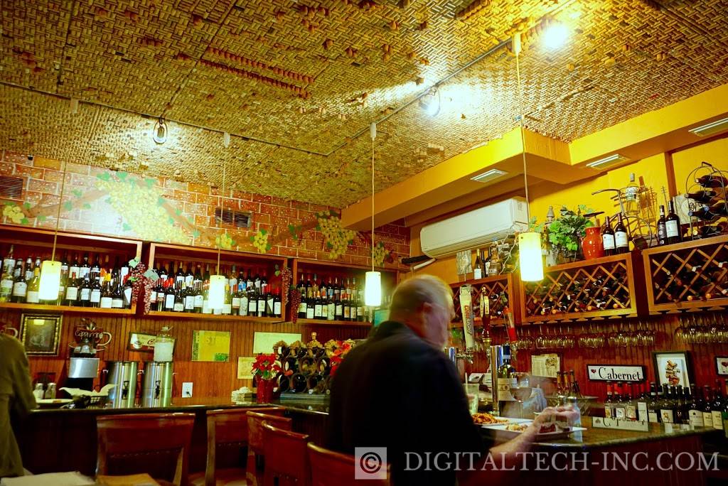 Atlantis Bistro | restaurant | 300 Flagler Ave A, New Smyrna Beach, FL 32169, USA | 3864284022 OR +1 386-428-4022