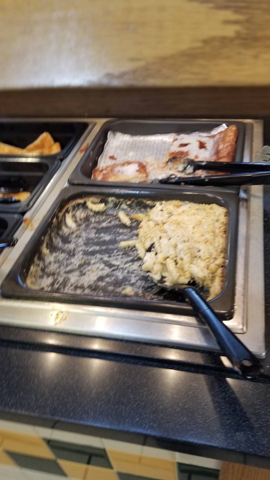 Pizza Hut | meal takeaway | 2386 Troy Rd, Edwardsville, IL 62025, USA | 6186561110 OR +1 618-656-1110