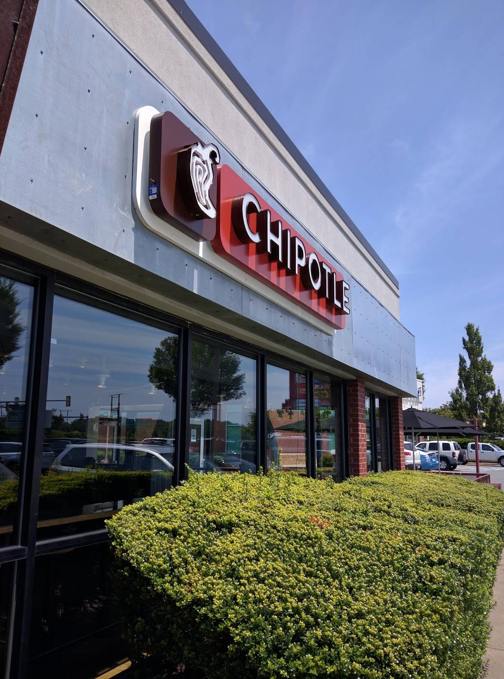 Chipotle Mexican Grill | restaurant | 3051 Plank Rd, Fredericksburg, VA 22401, USA | 5405484554 OR +1 540-548-4554