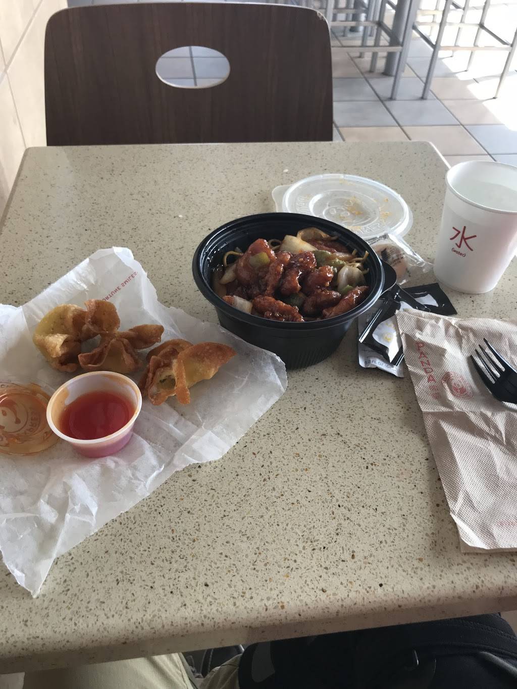 Panda Express | restaurant | 3560 E Woodmen Rd Suite 140, Colorado Springs, CO 80920, USA | 7192646600 OR +1 719-264-6600
