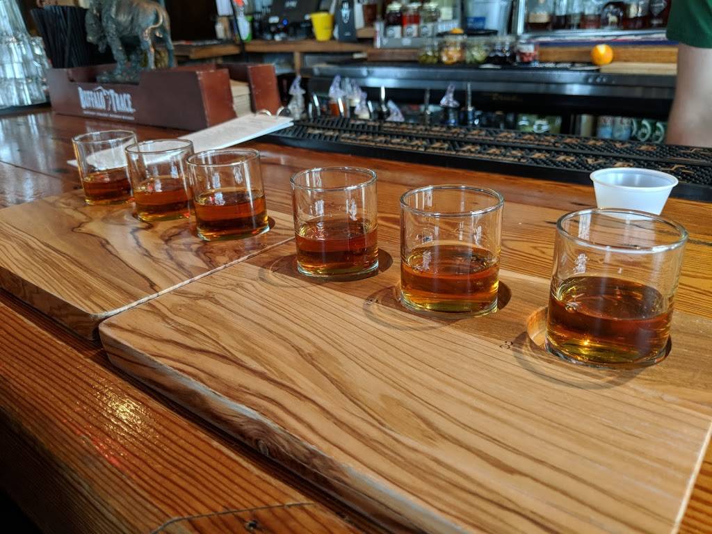 Acme Feed & Seed | restaurant | 101 Broadway, Nashville, TN 37201, USA | 6159150888 OR +1 615-915-0888