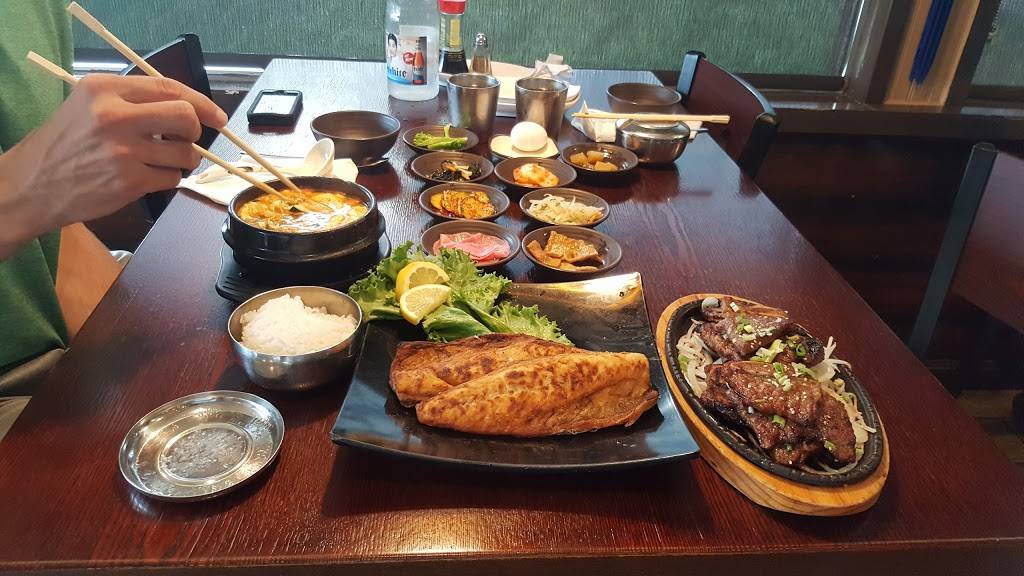 Hot Stone Korean Kitchen | restaurant | 2190 N Texas St, Fairfield, CA 94533, USA | 7074221000 OR +1 707-422-1000