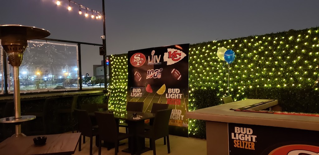 Laredo Rooftop Lounge | night club | 6501 Arena Blvd Suite 108, Laredo, TX 78041, USA | 9565682400 OR +1 956-568-2400