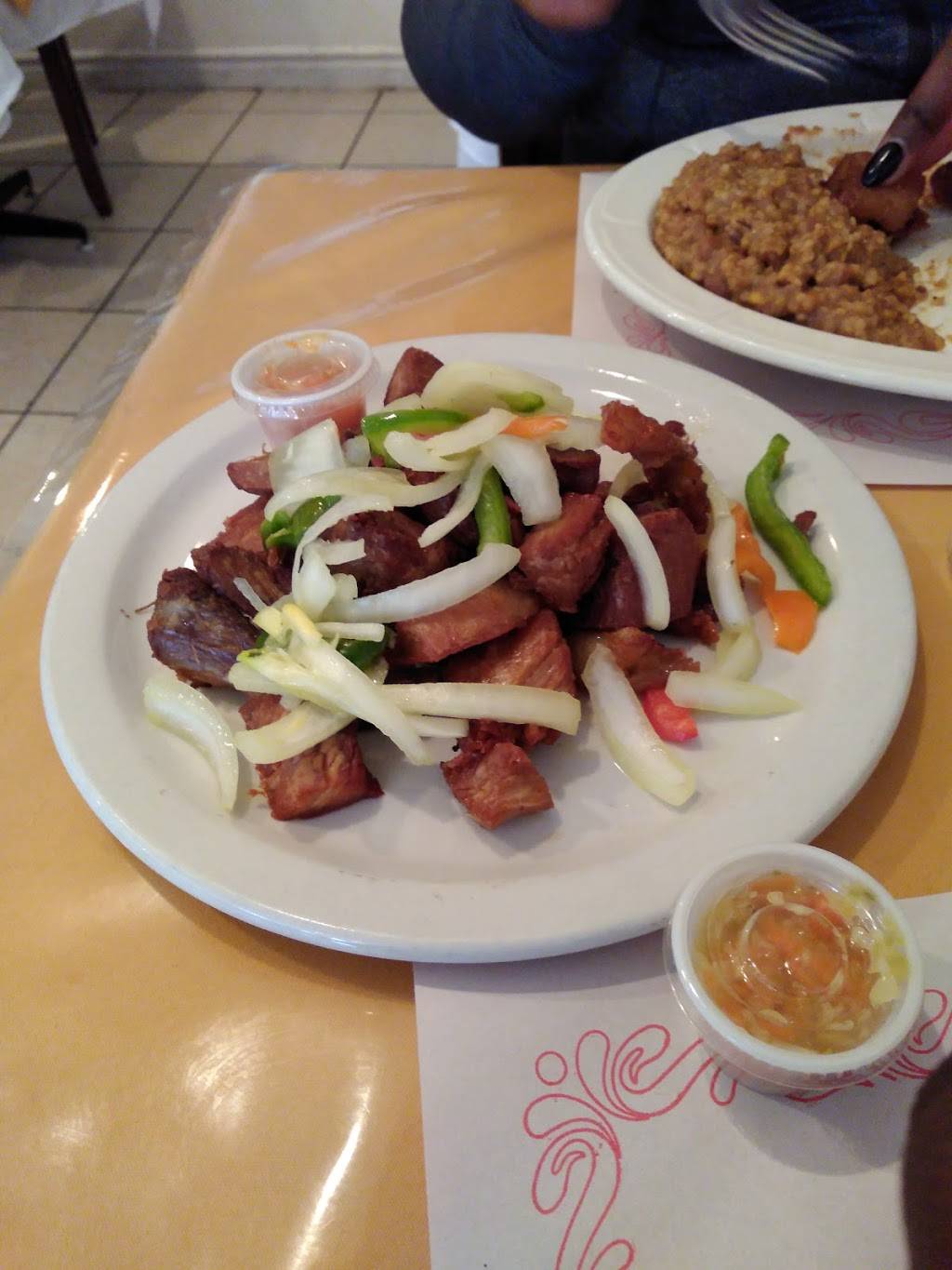 Tropico Plus | restaurant | 5810 Boul Gouin O O, Montréal, QC H4J 1E4, Canada | 5143381555 OR +1 514-338-1555