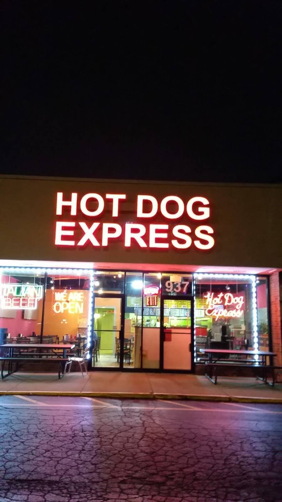 Hot Dog Express | restaurant | 937 S Roselle Rd, Schaumburg, IL 60193, USA | 8478430388 OR +1 847-843-0388