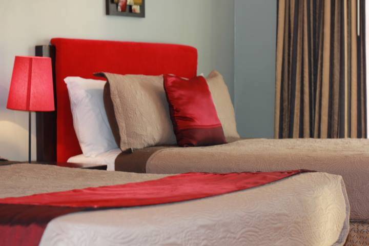 The Ponce De Leon Hotel | restaurant | 95 Central Avenue North, St. Petersburg, FL 33701, USA | 7275509300 OR +1 727-550-9300