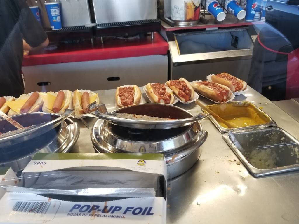 Pats Chili Dogs | restaurant | 1202 W Niagara St, Tucson, AZ 85745, USA | 5206240891 OR +1 520-624-0891