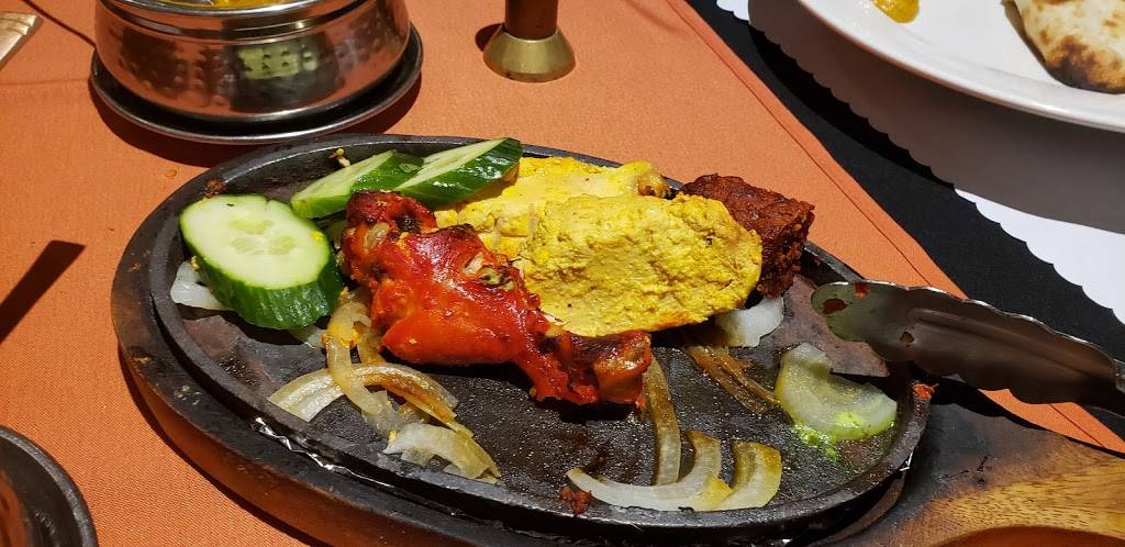 Rangoli | restaurant | 2491 St Joseph Blvd, Orléans, ON K1C 1N8, Canada | 6138344549 OR +1 613-834-4549