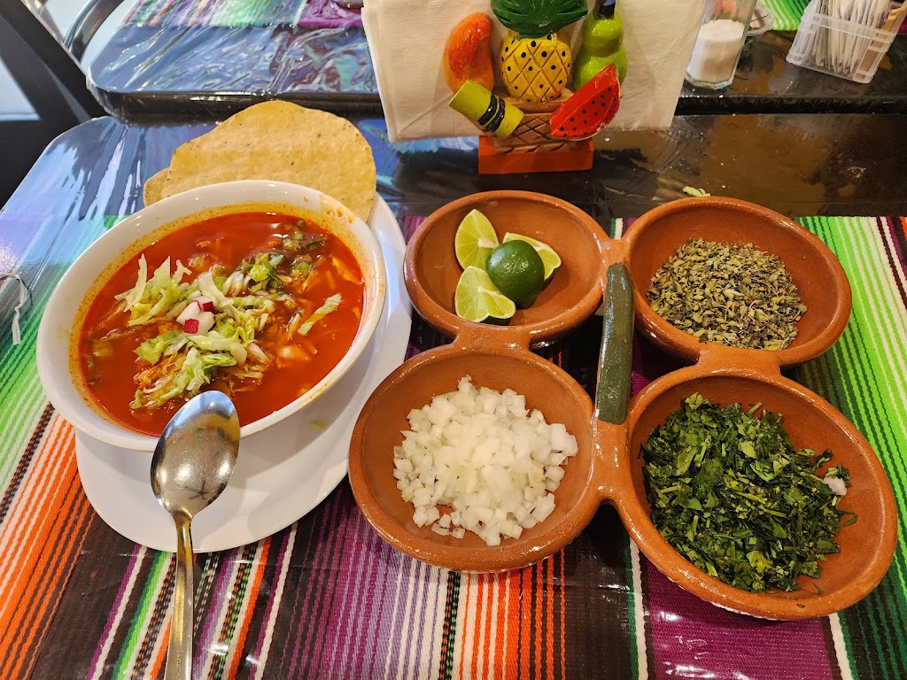 El rinconcito vip restaurant | restaurant | 17715 Arrow Blvd, Fontana, CA 92335, USA | 9093208197 OR +1 909-320-8197