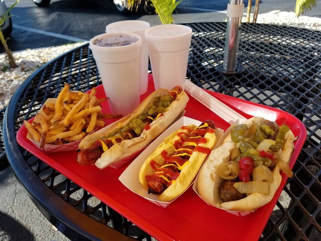 Matts Red Hots | restaurant | 18911 S Tamiami Trail #24, Fort Myers, FL 33908, USA | 2397918036 OR +1 239-791-8036