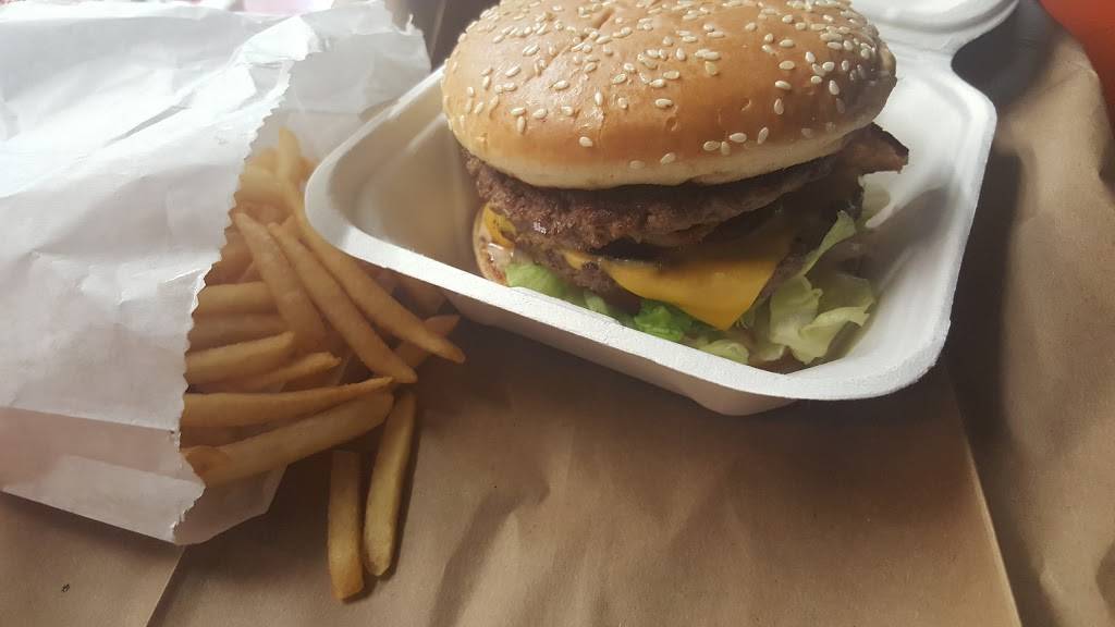 Cecils Famous Burgers | meal takeaway | 547 Tennyson Rd, Hayward, CA 94544, USA | 5107822655 OR +1 510-782-2655