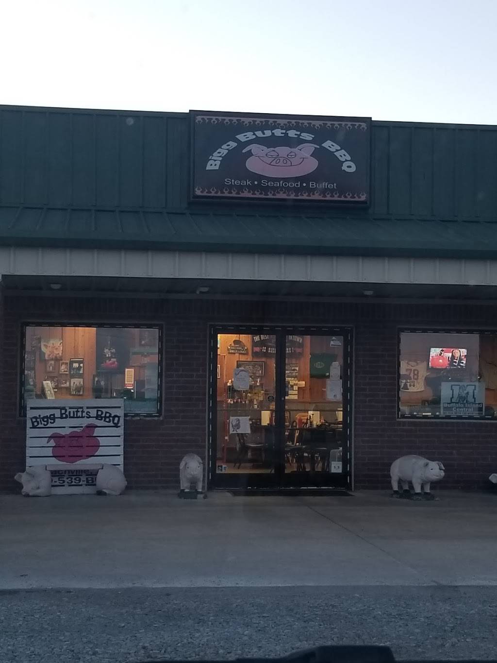 Bigg Butts BBQ | restaurant | 597 N Main St, Leachville, AR 72438, USA | 8705392888 OR +1 870-539-2888