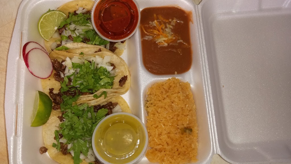 Restaurante Mobile Familiar - Decatur | restaurant | 239 S Main St, Decatur, AR 72722, USA | 4793204189 OR +1 479-320-4189