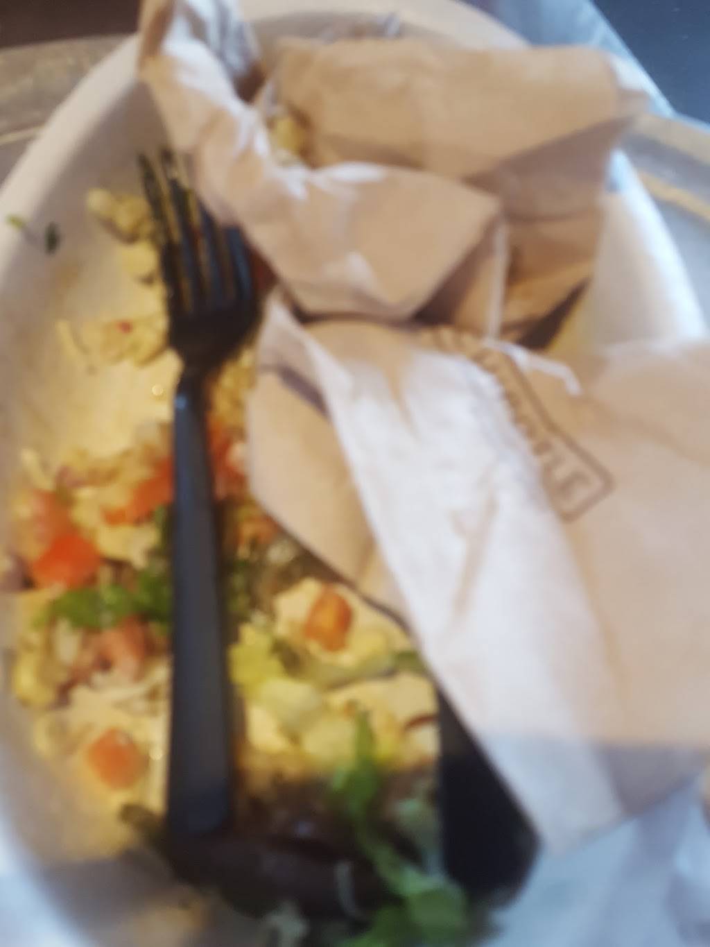 Chipotle Mexican Grill | restaurant | 3305 Central Ave Unit A2-60, Toledo, OH 43606, USA | 4195364294 OR +1 419-536-4294