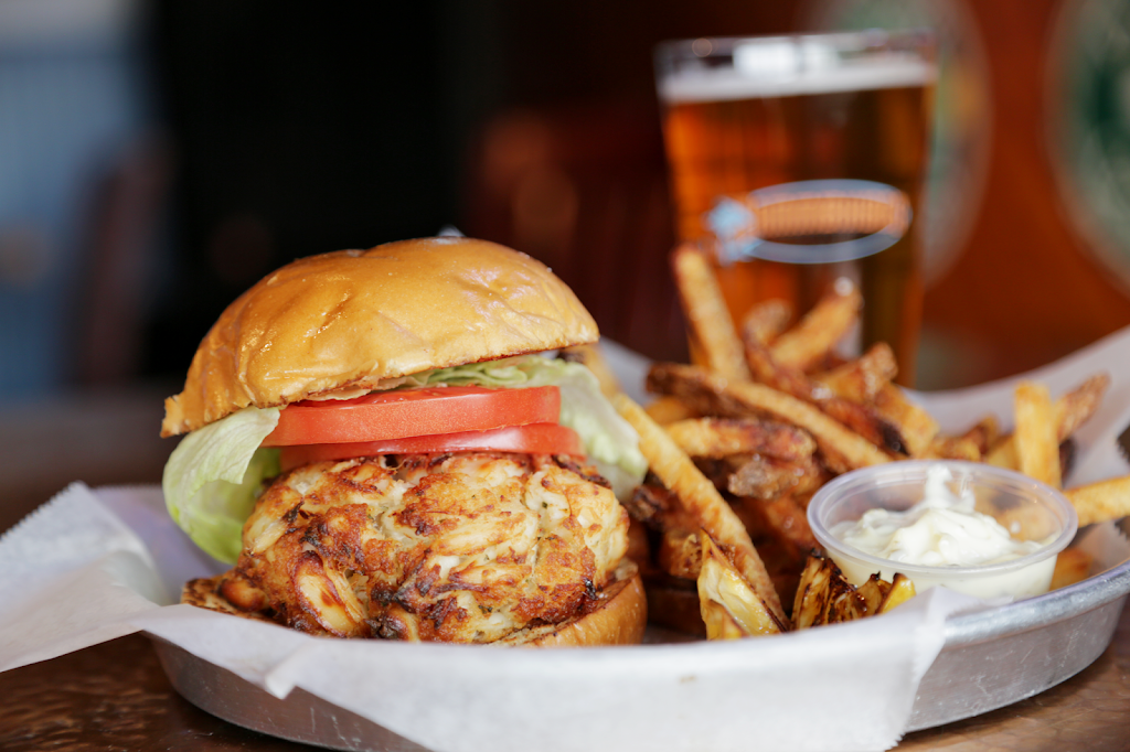 Hammerheads | restaurant | 1818 Coastal Hwy, Dewey Beach, DE 19971, USA | 3022277325 OR +1 302-227-7325