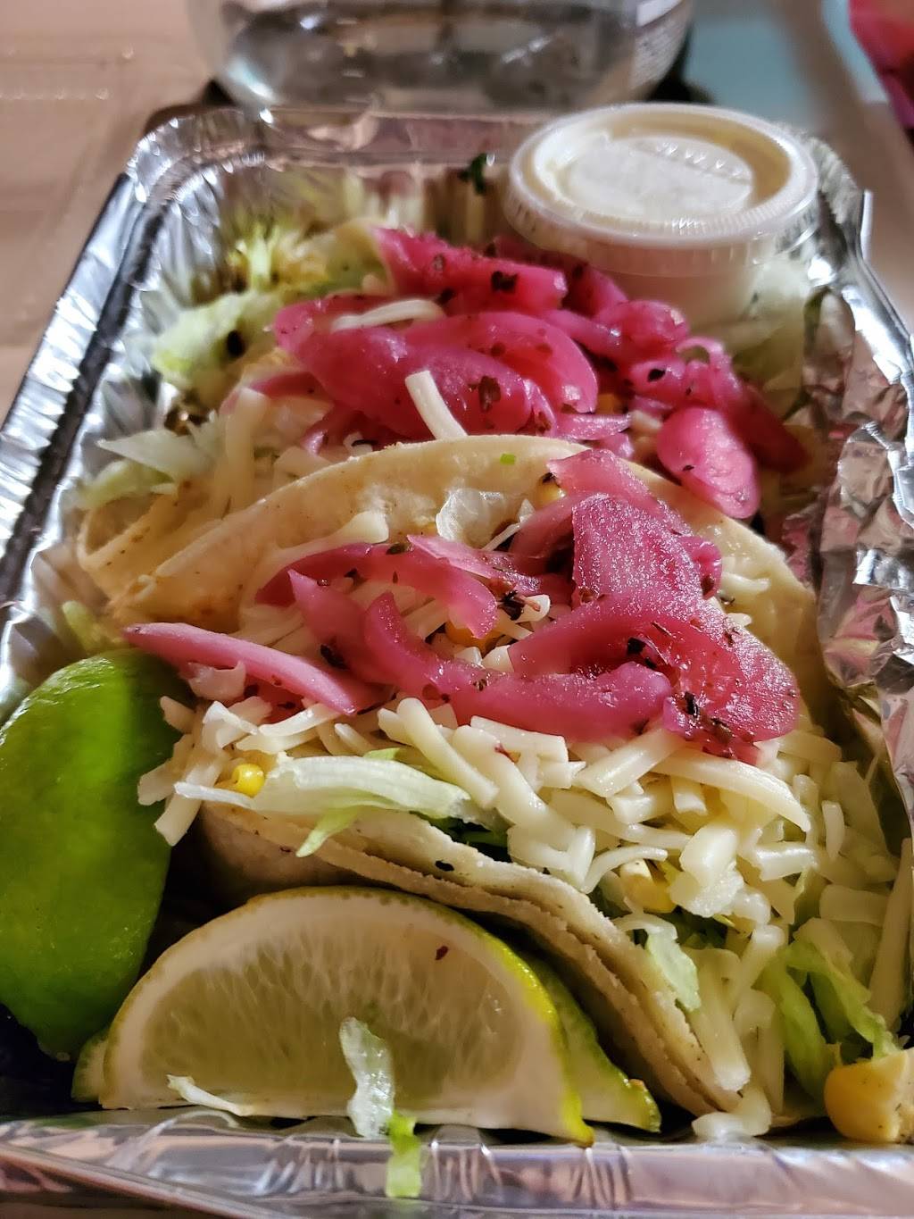 La Taqueria | restaurant | 320 Washington St, Dedham, MA 02026, USA | 7816869111 OR +1 781-686-9111