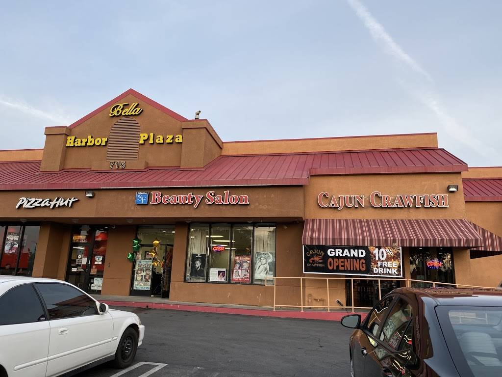 Cajun Crawfish | restaurant | 715 N Harbor Blvd #106, Santa Ana, CA 92703, USA | 7146174938 OR +1 714-617-4938