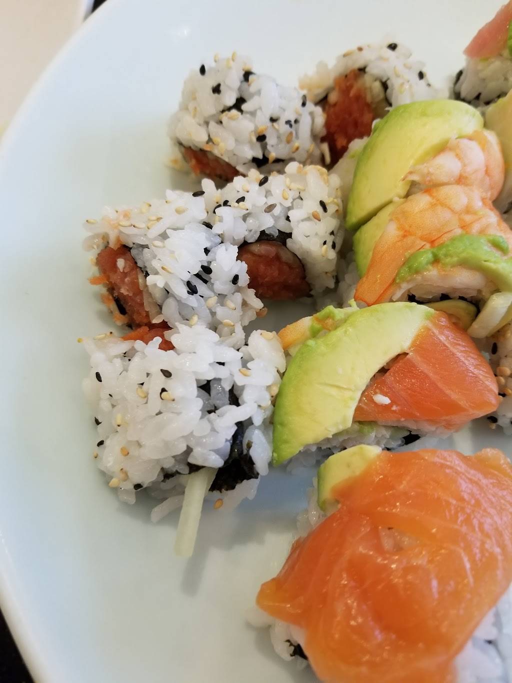 Sushiya | restaurant | 2013, 2015 Birch Rd # 1603, Chula Vista, CA 91915, USA | 6192169600 OR +1 619-216-9600