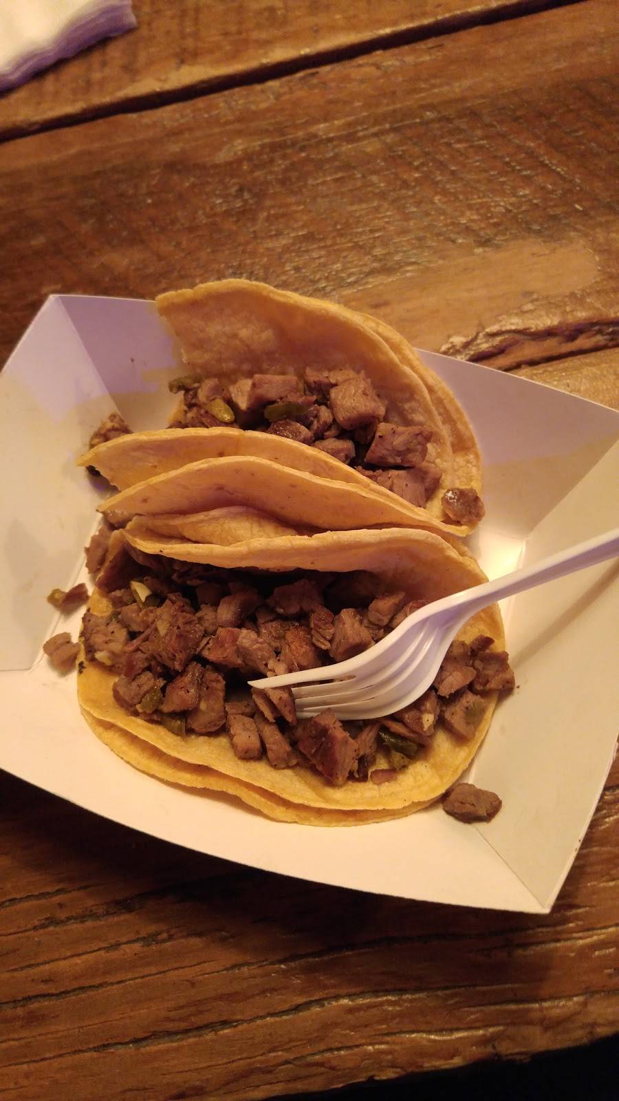 Revolucion | restaurant | 1132 Prospect St, Indianapolis, IN 46203, USA | 3174239490 OR +1 317-423-9490