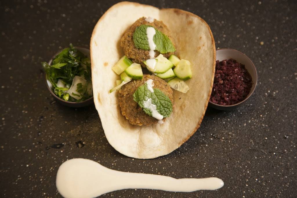 THE SPOTA CATERING | restaurant | 218 W Cummings Park, Woburn, MA 01801, USA | 6175951993 OR +1 617-595-1993