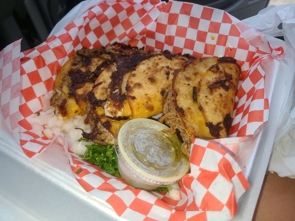 Gordos Red Tacos | restaurant | 148 E Rogers Rd, Longmont, CO 80501, USA | 7204421150 OR +1 720-442-1150