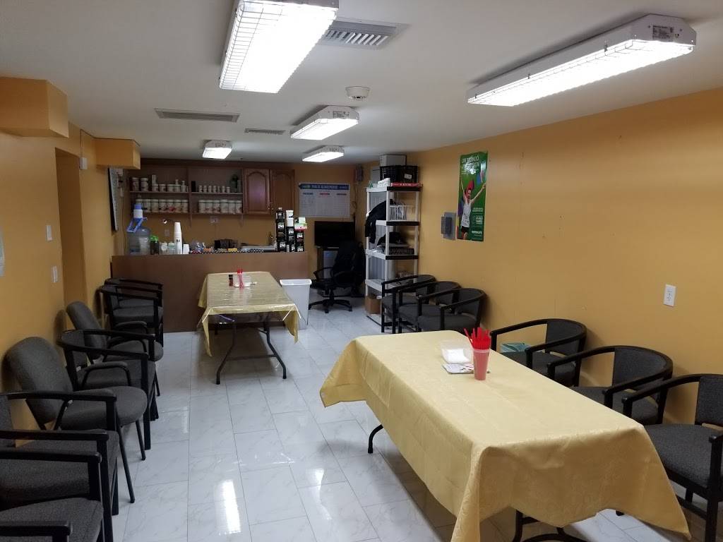 Nutrición Familiar | restaurant | 25 E Southern Ave, Phoenix, AZ 85040, USA | 6029049724 OR +1 602-904-9724