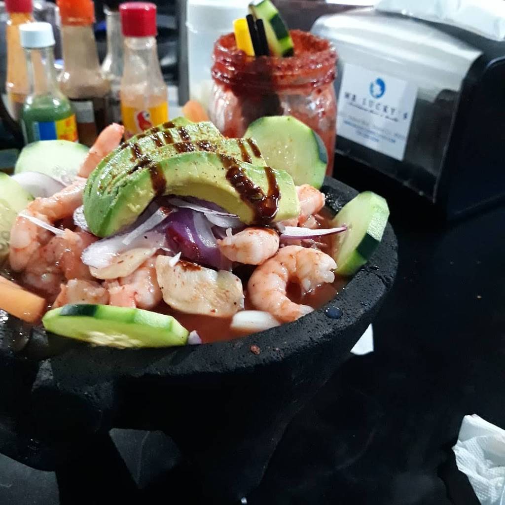 MARISCOS MR. LUCKYS RESTAURANT | restaurant | 555 S Federal Blvd, Denver, CO 80219, USA | 7202385256 OR +1 720-238-5256