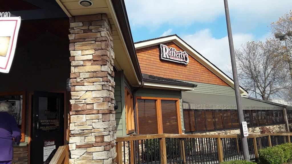 Raffertys | restaurant | 2010 Gallatin Pike N, Madison, TN 37115, USA | 6158556875 OR +1 615-855-6875