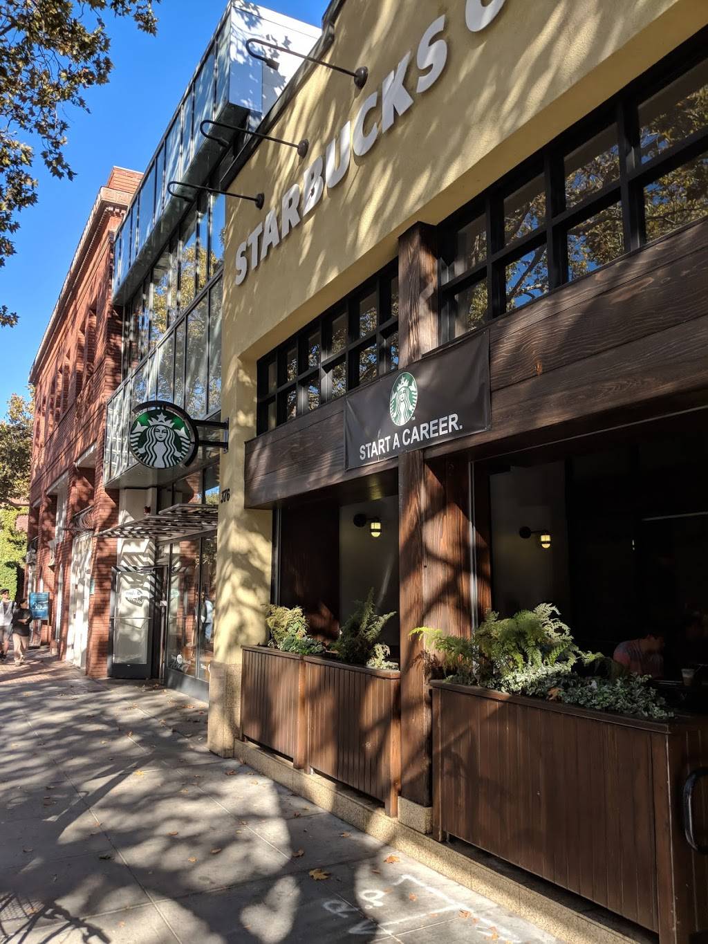 Starbucks | cafe | 376 University Ave, Palo Alto, CA 94301, USA | 6503226684 OR +1 650-322-6684