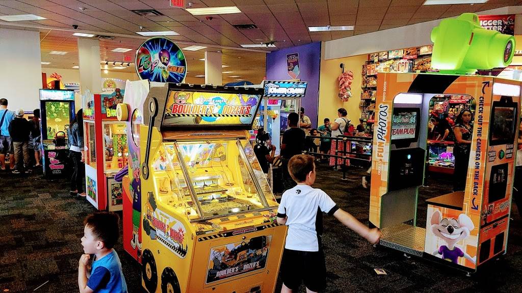 Chuck E. Cheeses | restaurant | 3737 E Foothill Blvd, Pasadena, CA 91107, USA | 6263515441 OR +1 626-351-5441