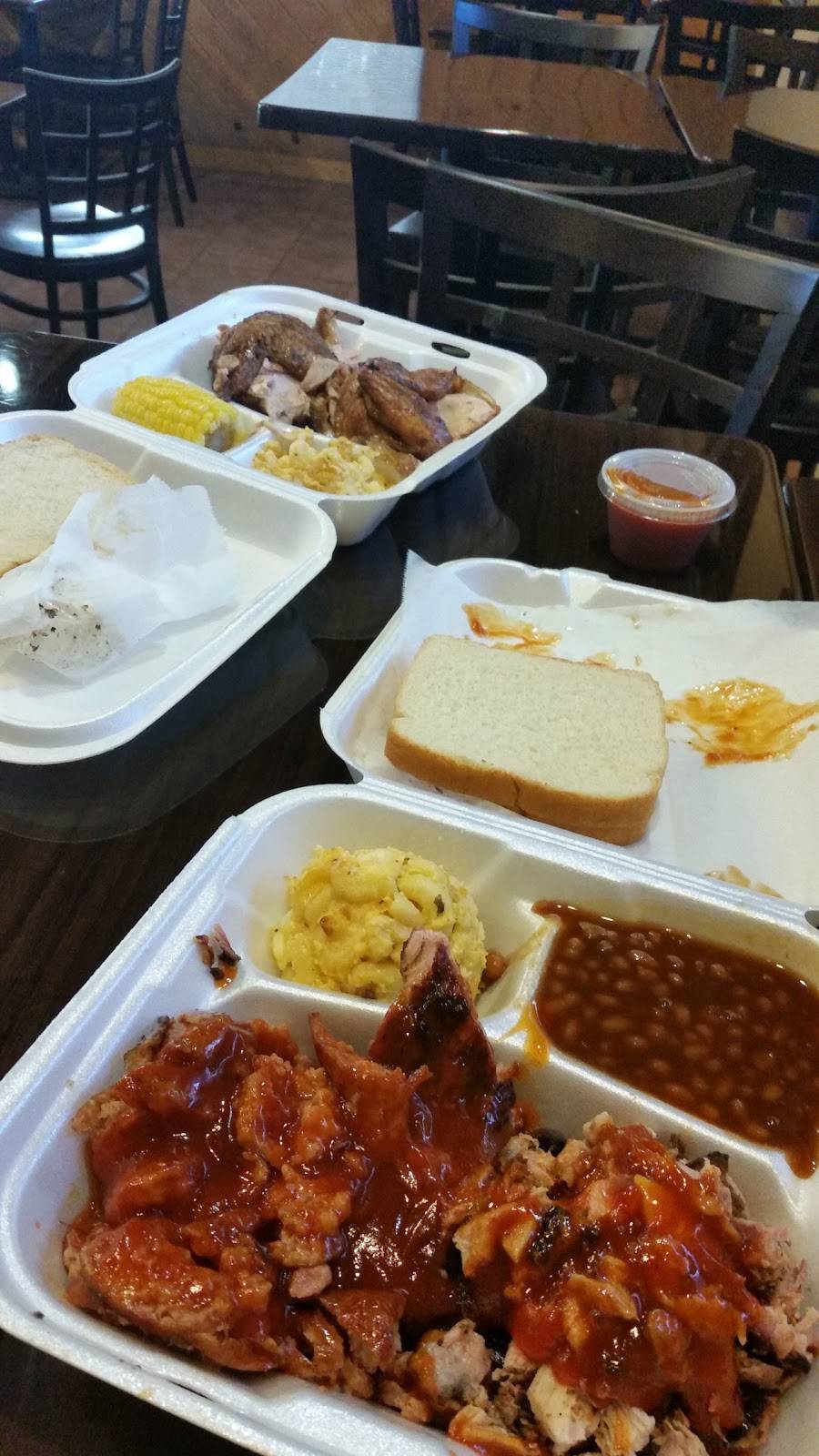Big Johns Alabama BBQ | restaurant | 5707 N 40th St, Tampa, FL 33610, USA | 8136233600 OR +1 813-623-3600